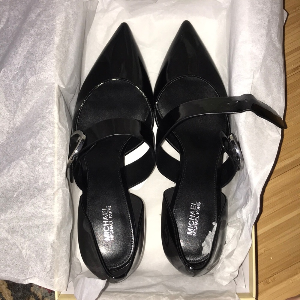 Michael Kors Estelle Kitten Heel